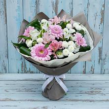 Букет цветов из:  Герберы, Альстромерии и Хризантемы в Азнакаево