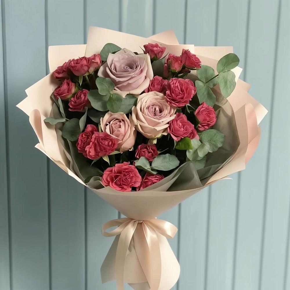 Букет цветов из: Гвоздики и Розы в Азнакаево