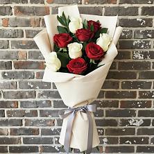 Букет цветов из:  Розы в Азнакаево