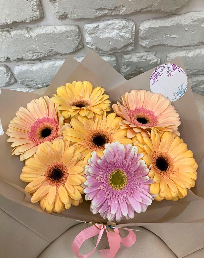Букет цветов из: Герберы в Азнакаево