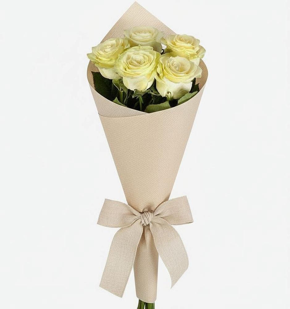 Букет цветов из: Розы в Азнакаево