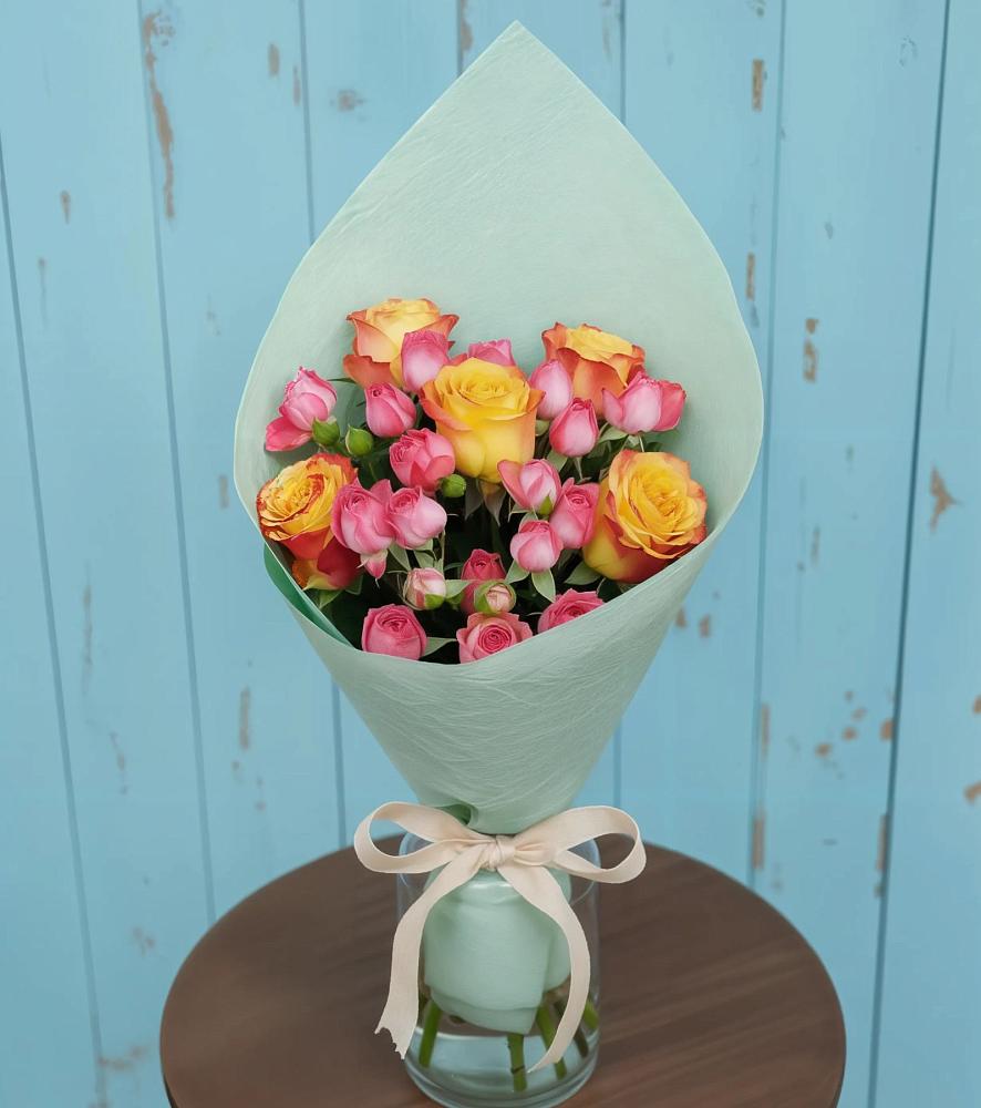 Букет цветов из: Розы в Азнакаево