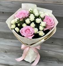 Букет цветов из:  Розы в Азнакаево