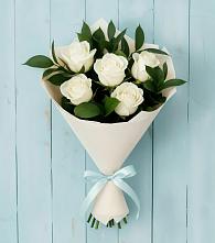 Букет цветов из:  Розы в Азнакаево