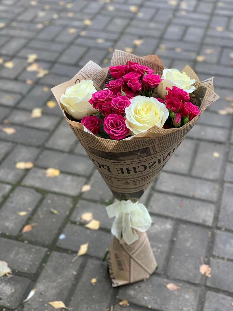 Букет цветов из: Розы в Азнакаево