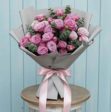 Букет цветов из:  Розы #REPLACE_PRED# Азнакаево